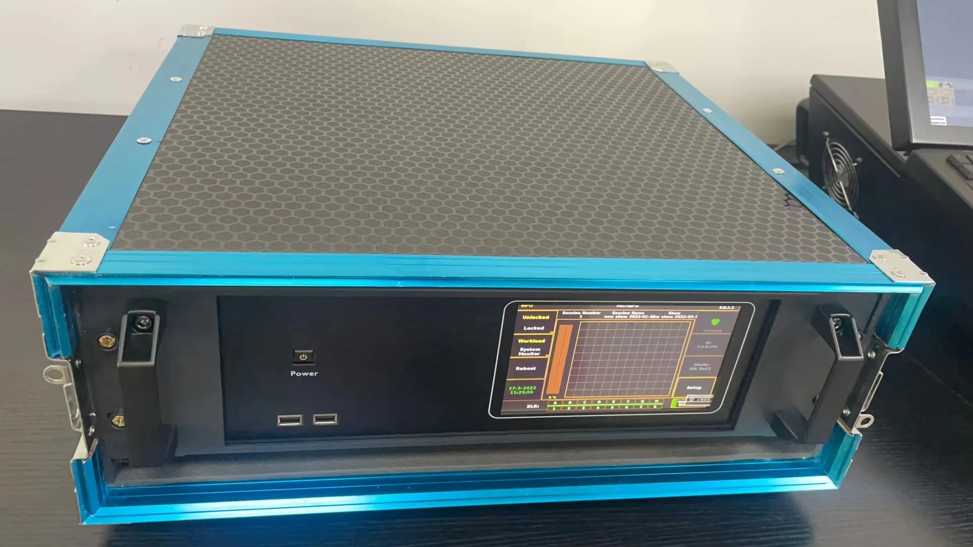 Fine Line FNPU-8 more 8 DMX outputs connect with the lighting consoles