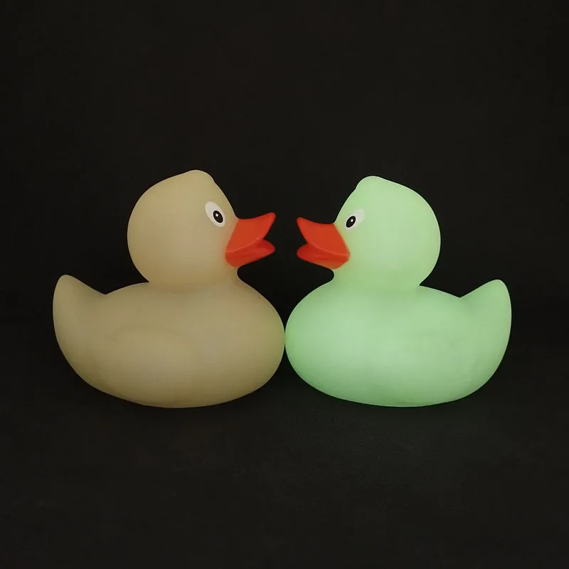 Plastic PVC Glow in the Dark toy Fluorescence Green Rubber Duck Animal Toy Fluorescent Toys