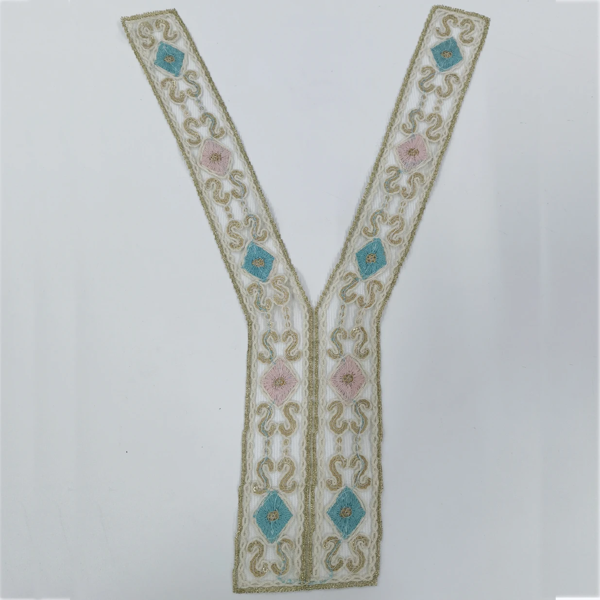 and Decorative Y Shaped Neck Patch Collar Beautiful Handmade Embroidery Neckline Patches With Sequin for garment