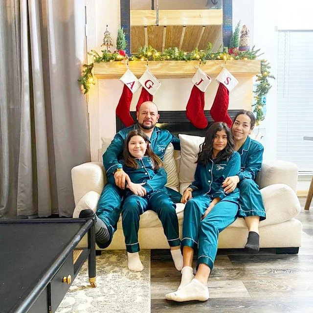 825 long-sleeved pajamas couples trousers cardigan silk comfortable home clothing large size air-conditioning clothing outside w