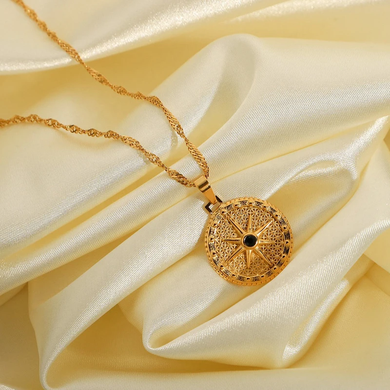 Stainless Steel Tarnish Free Waterproof Gold Plated North Star Starburst Moon Crescent Pendant Diamond Necklace