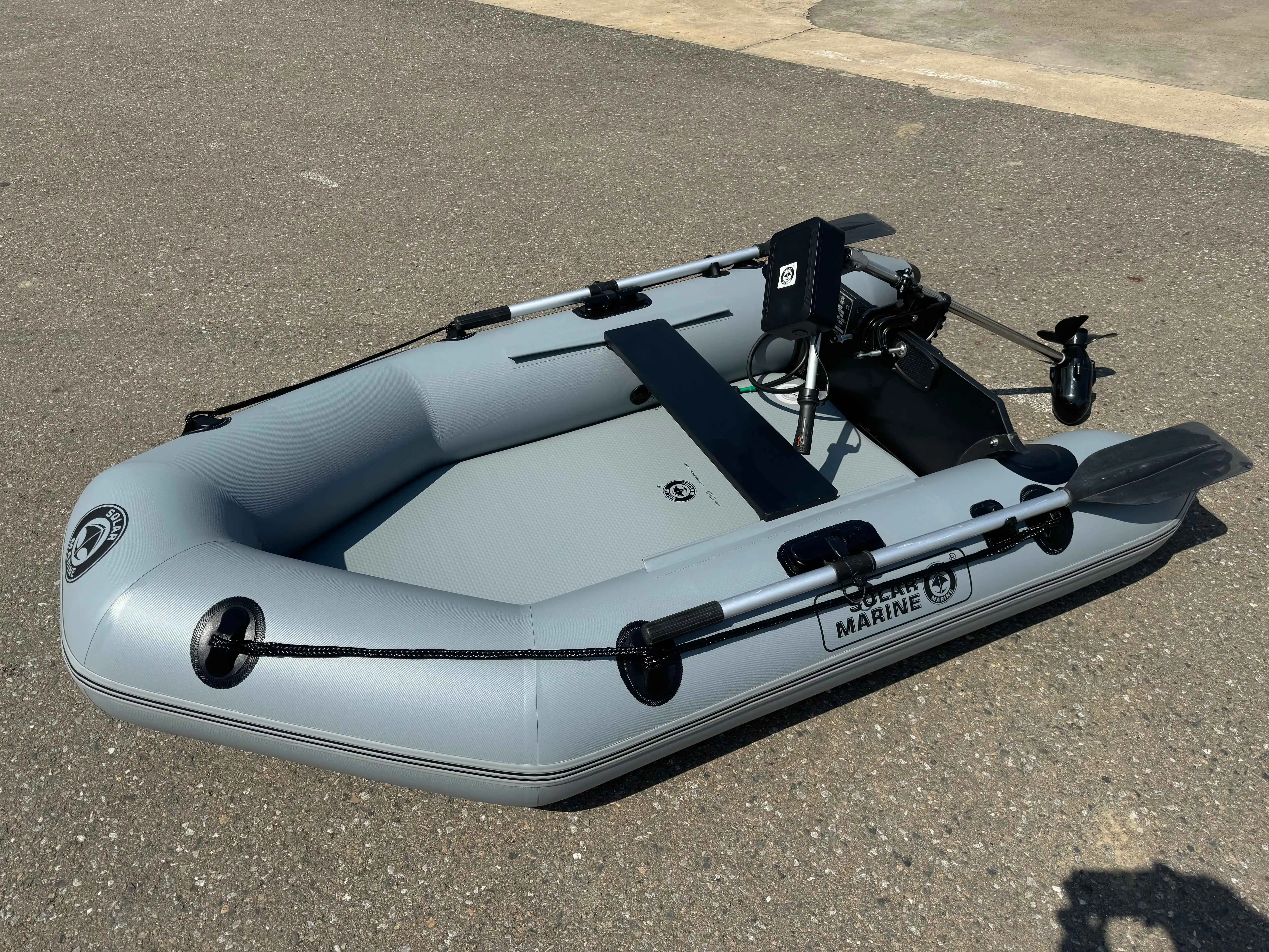 Морская Лодка на солнечной батарее 2 3 м 230 см 7 5 футов надувная штурмовая лодка человека скоростная Каяк 0 мм ПВХ каноэ яхта с веслами аксессуары