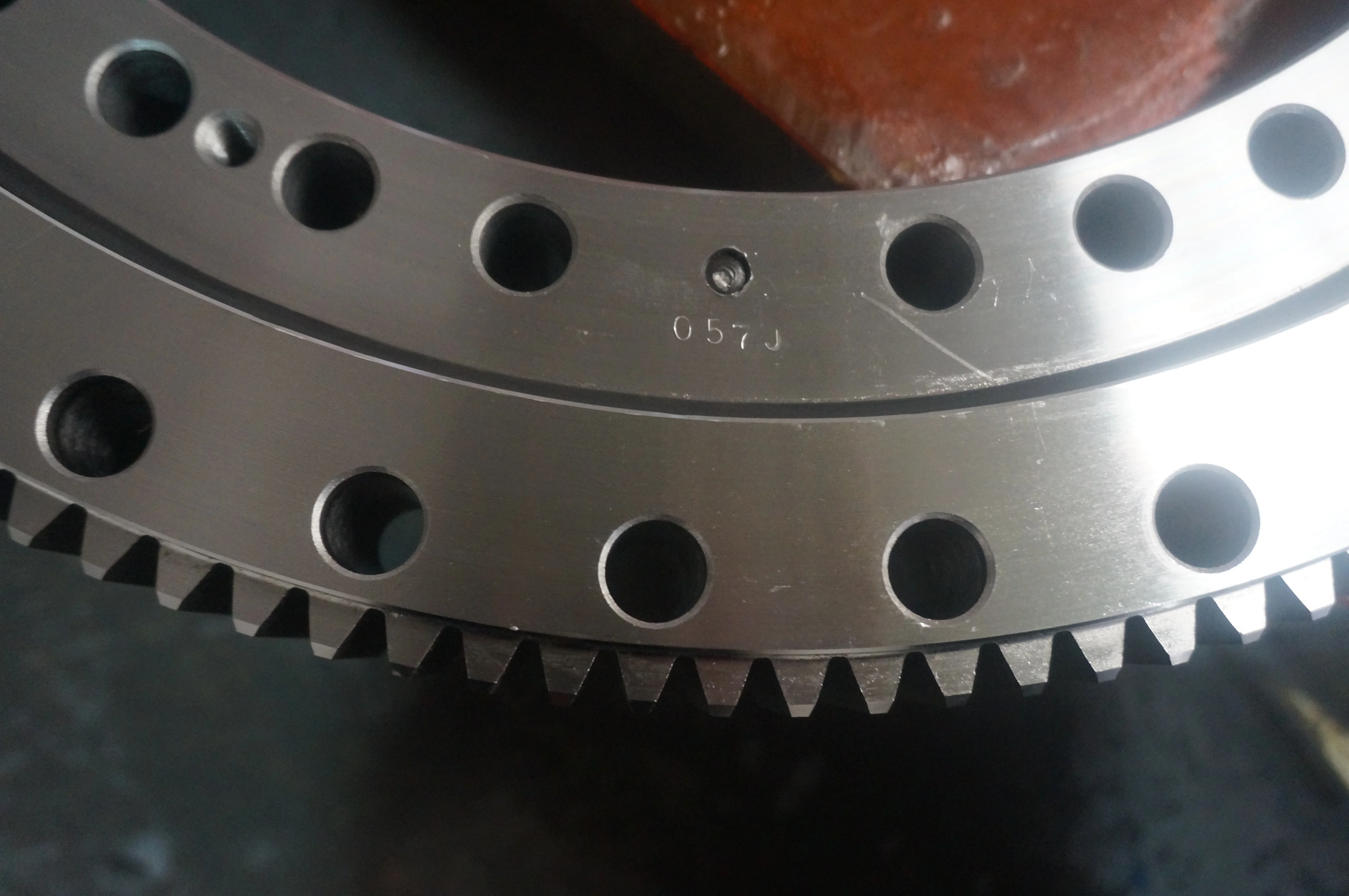 Custom Tailored Single Row Cross Roller Slewing Ring Gear Bearing