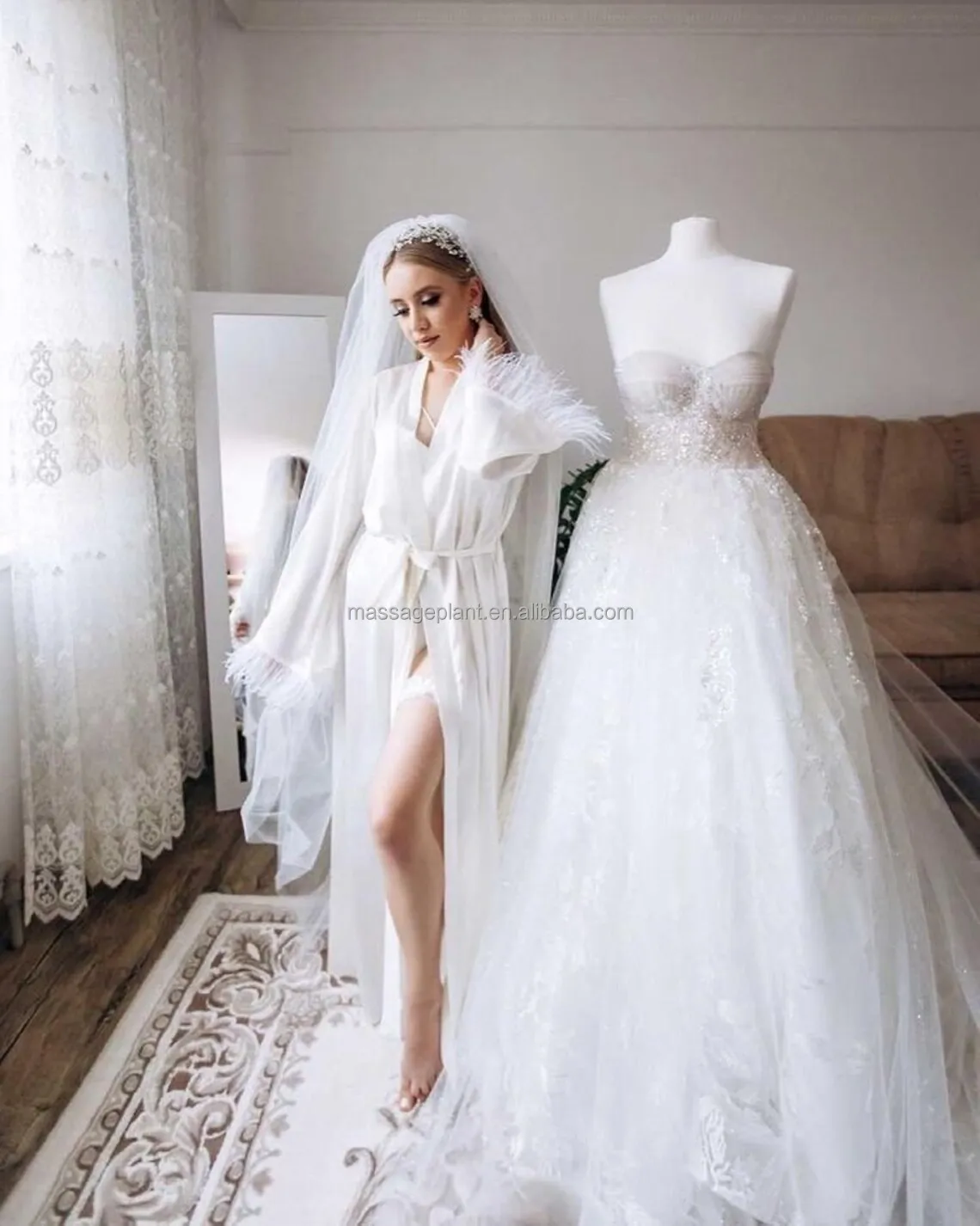 2021 Bride and bridesmaid robes lace feather robe for wedding party