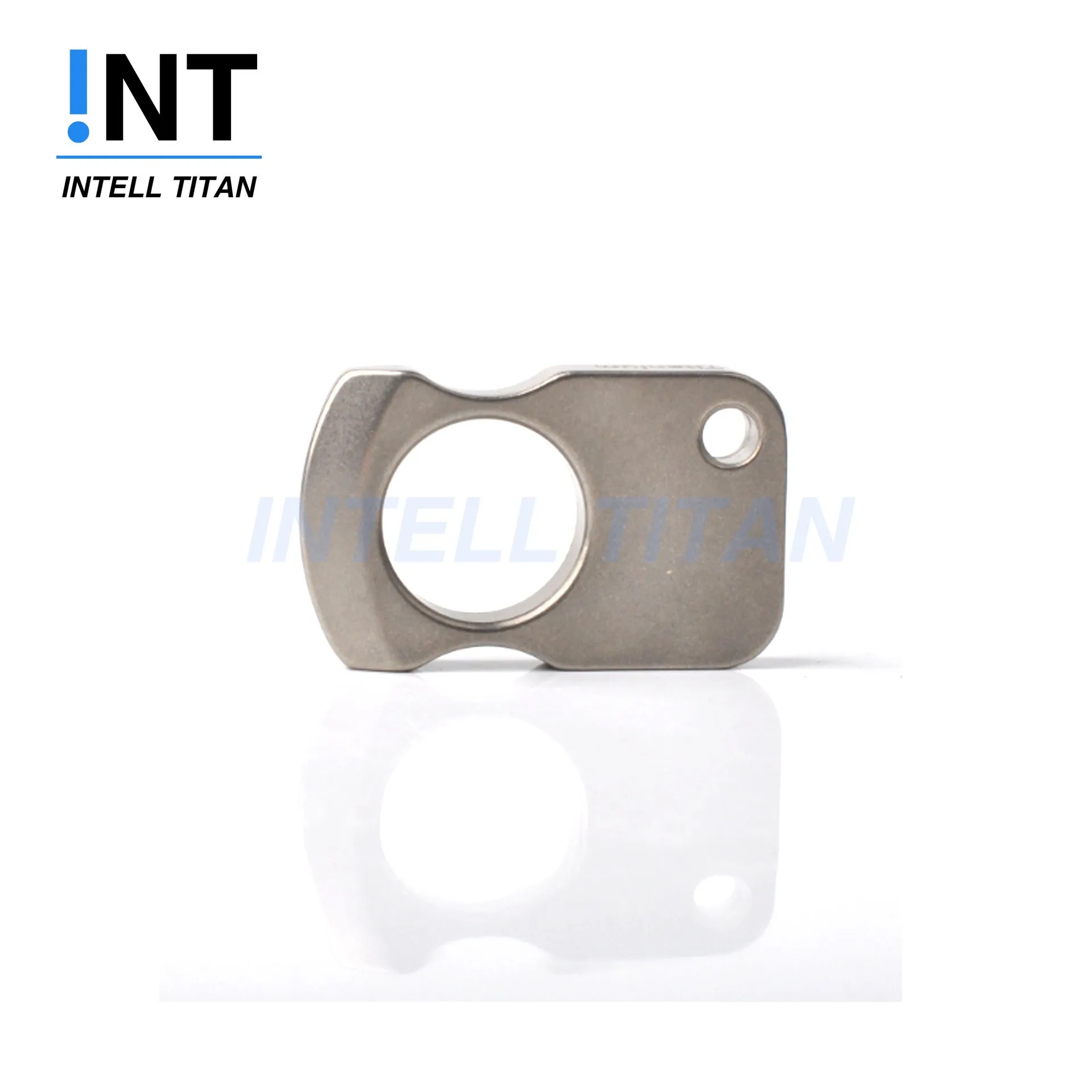 Customized hot sale GR5 Titanium EDC tool multifunctional gear broken window tool