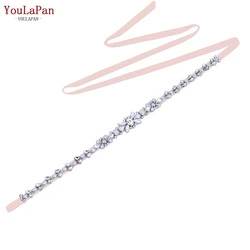 Женский пояс со стразами