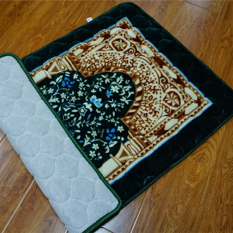 China factory mosque carpet islamic rugs and prayer mat with quilting process for muslim