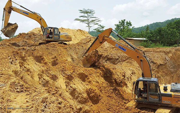 XCMG Official XE230C Used Digger 23 Ton Hydraulic Crawler Excavator in Stock for Sale