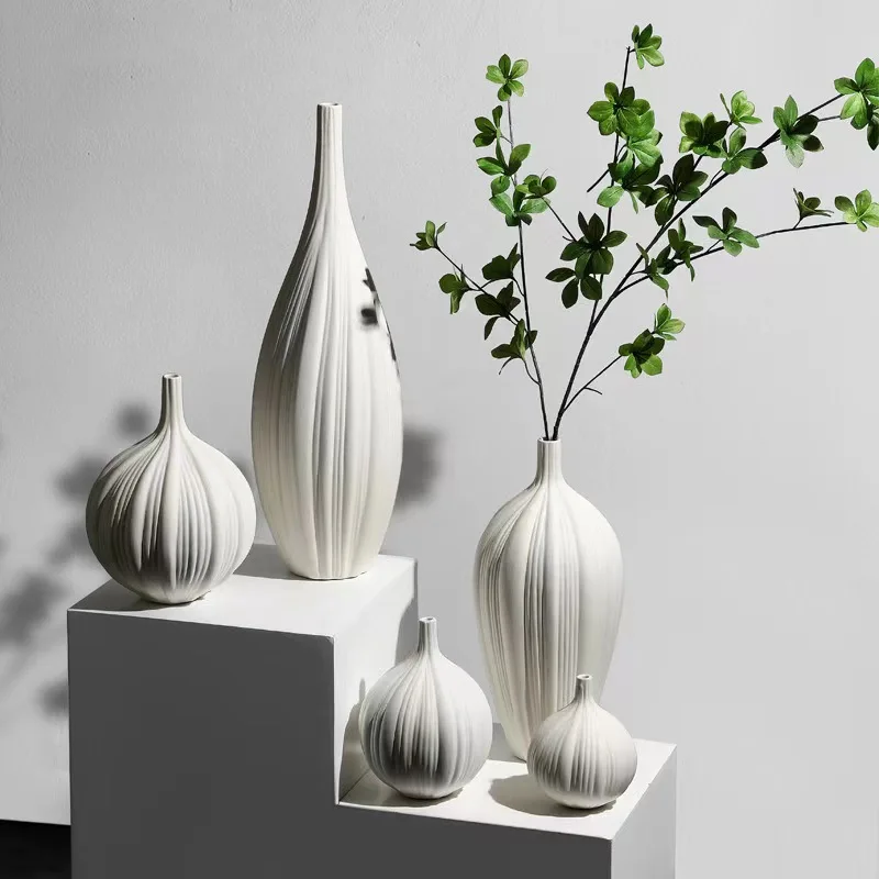 Garlic Shape Flower Insert Floral Desk Decor Ornaments Modern Home Decoration Crafts Porcelain Flower Arrangement Ceramics Vase