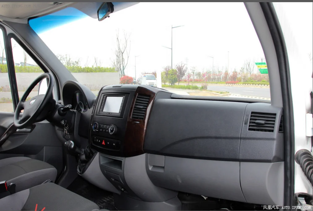 Popular China New Electric Van utility Cargo With 288km Range  small trucks vehicles van ev cargo truck cars for Delivery