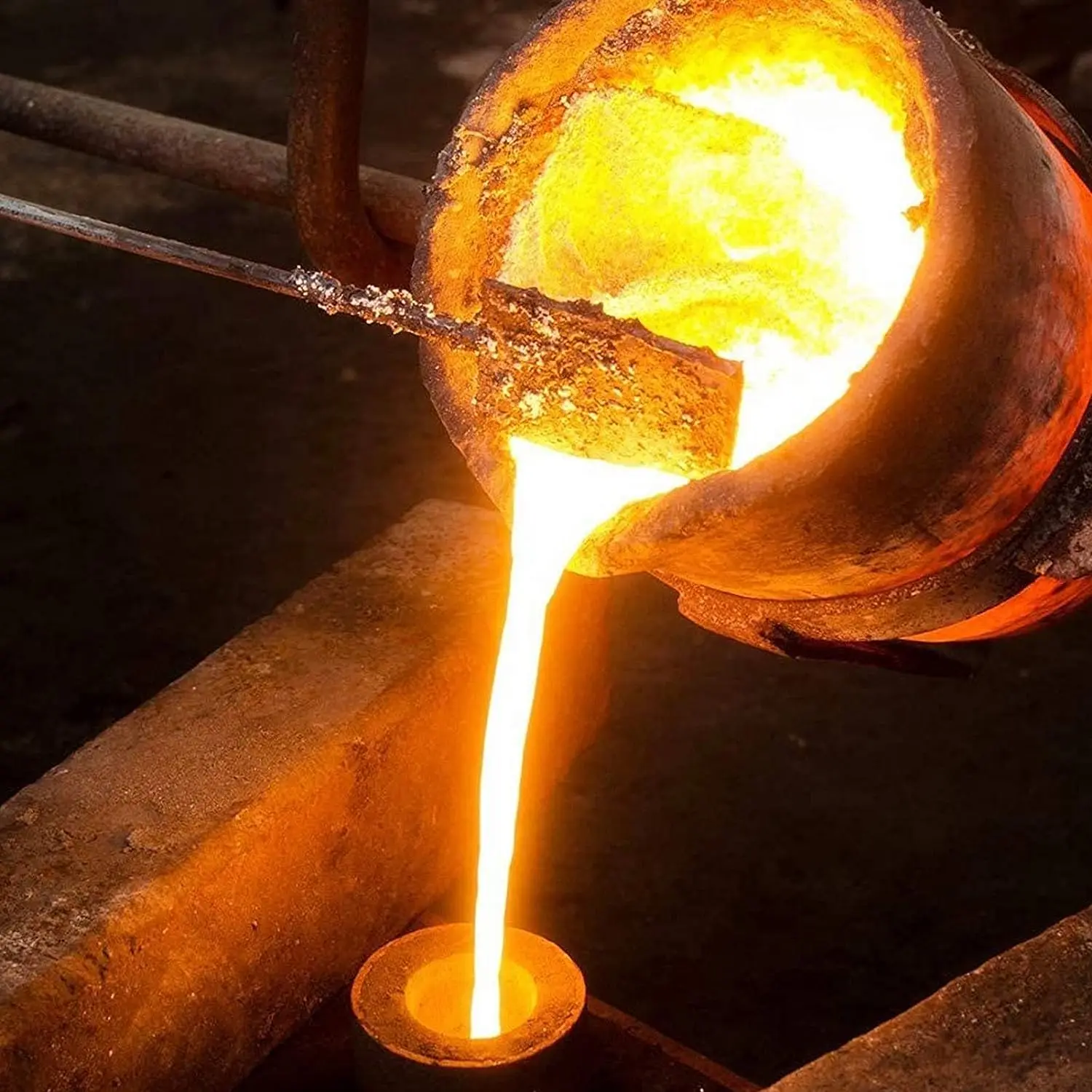 High Thermal Conductivity Melting Metal 200kg Silicon Carbide Graphite Foundry Crucible For Melting Steel