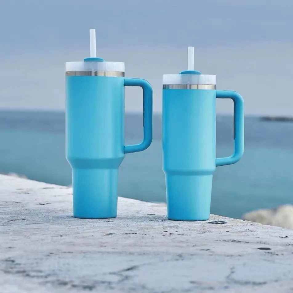 Outdoor Mugs Stainless Steel Thermos Cup Stan Car Insulated Cold Water Bottle 40oz Tumbler With Handle Tumbler Wholesale Bulk