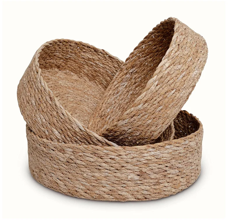 2021 New design customized high quality factory price fashion durable cattail straw basket for home storage basket