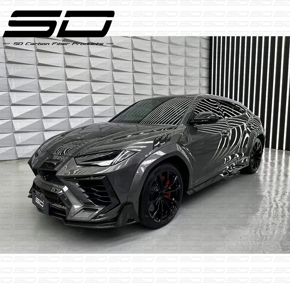 M Style Carbon Fiber Full Set Body Kit For Lambo Urus Body Kit