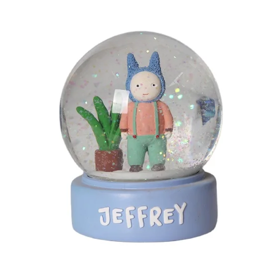 
Factory Direct Selling Lovely Luxury Polyresin Wedding Couples Custom Made Glass Snow Globe 