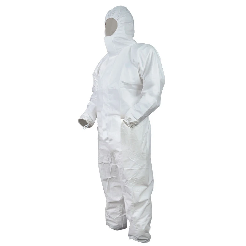 by workers in aerospace or food processing industries meet the GMP wearing standards disposable overalls
