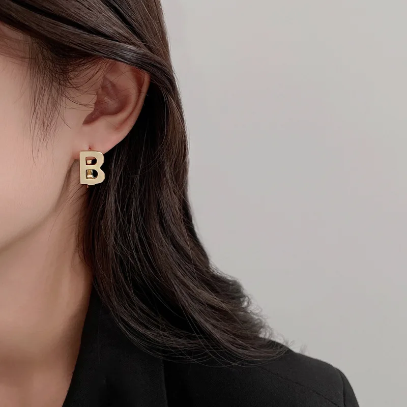 Huggie Earrings with Simple Designs Jewelry Big Letter B for Woman Pictures of Small  Gold Gift White Party Ear Clip