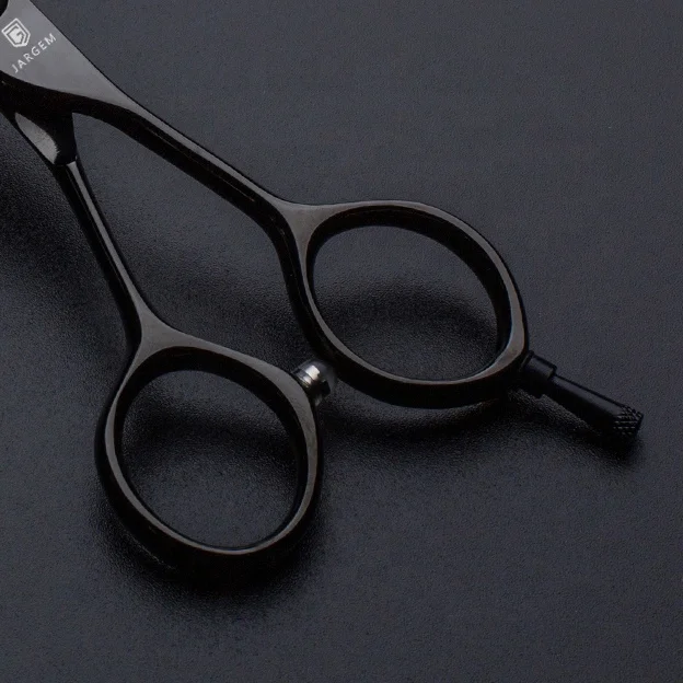Pointed tip hair scissors professional barber scissors 5.5 inch hair cutting scissors