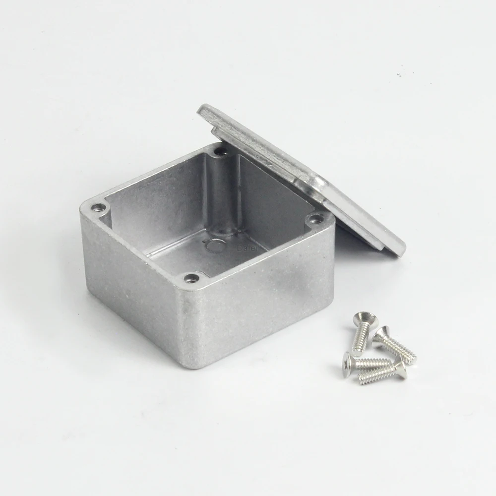 Daiertek 1590LB Hammond Stomp Die Cast Alloy Joyo Cab China Guitar Effect Pedal Aluminium Enclosure Box