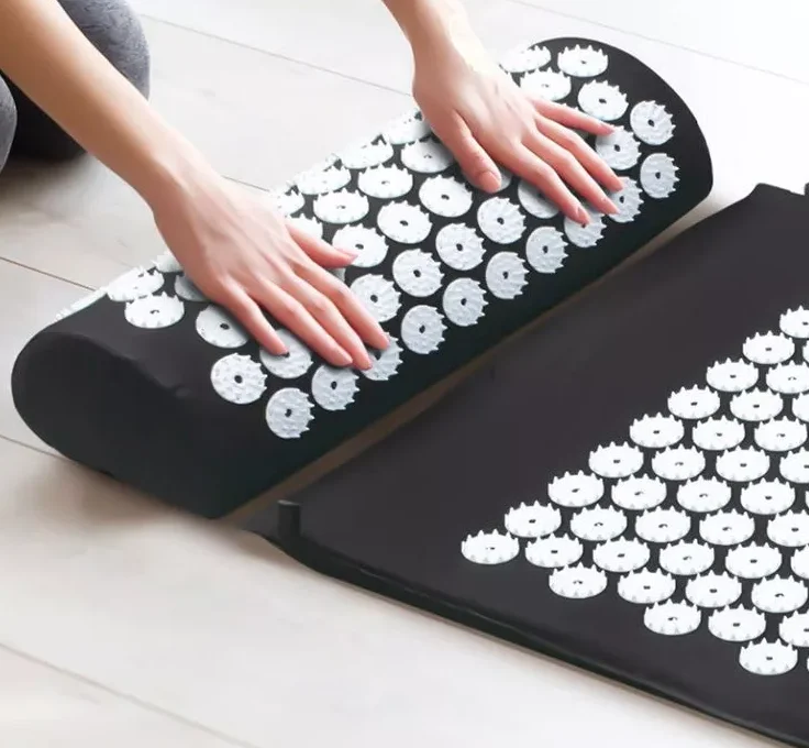 High Density Eco Acupuncture Foot Massage Mat and Pillow Set Shakti Mat Eco friendly Acupressure Mat