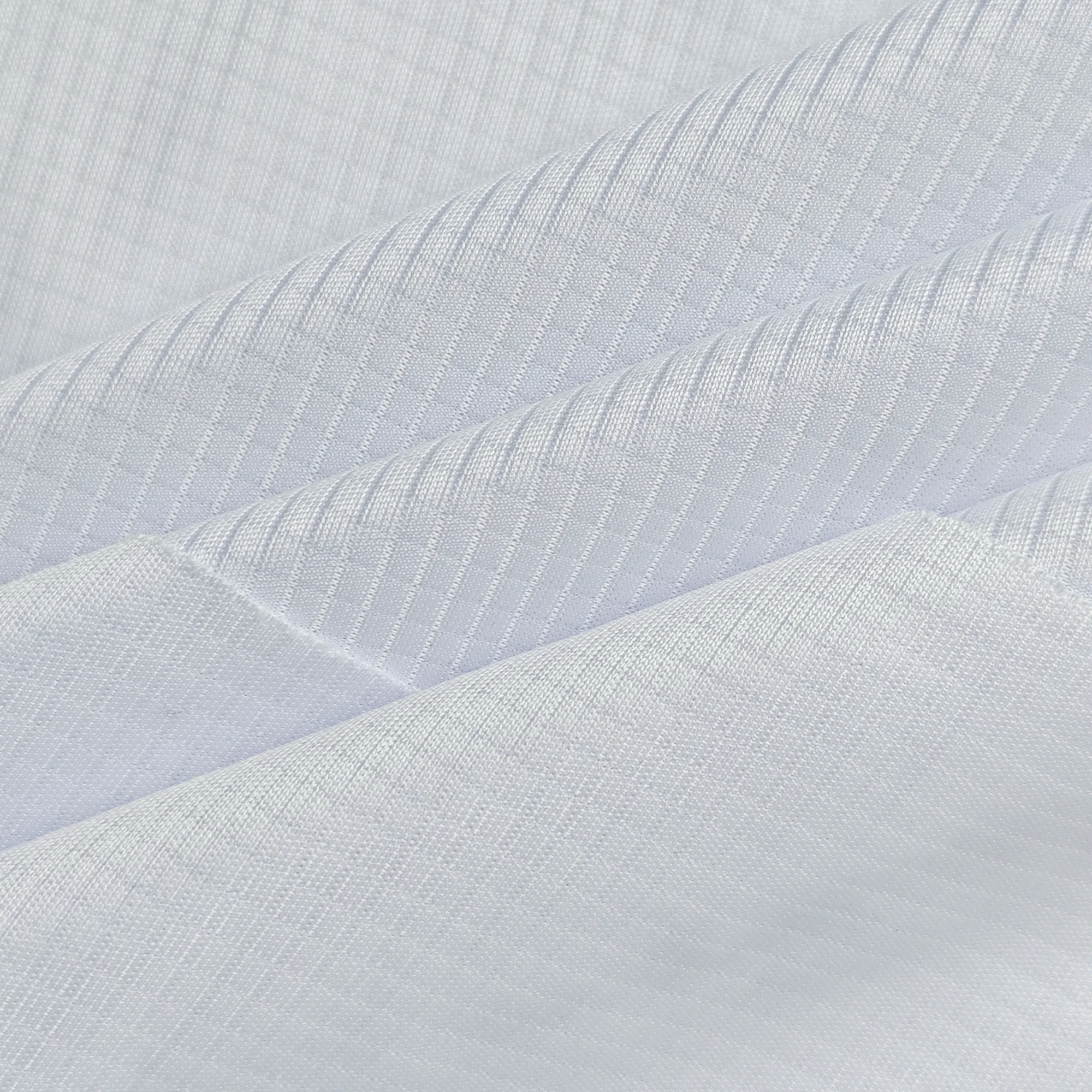 Custom Bleach 130~135gsm Low Stretch Wicking Dry Fit 100% DTY Polyester Knitted Waffle Sports Fabric