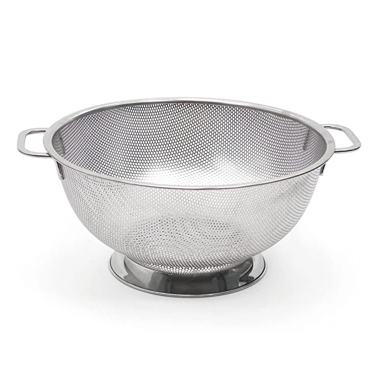 International International Endurance Stainless Steel Precision Pierced Colander