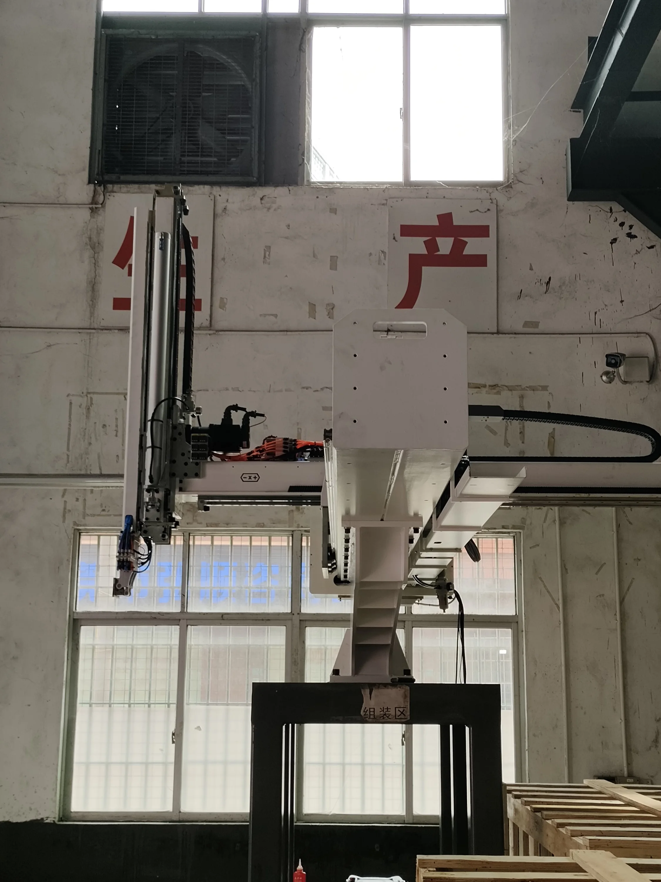 Take Out Industrial Robot Hand Sprue Picker Robotic Arm Denso Robotic High Tech Cobot