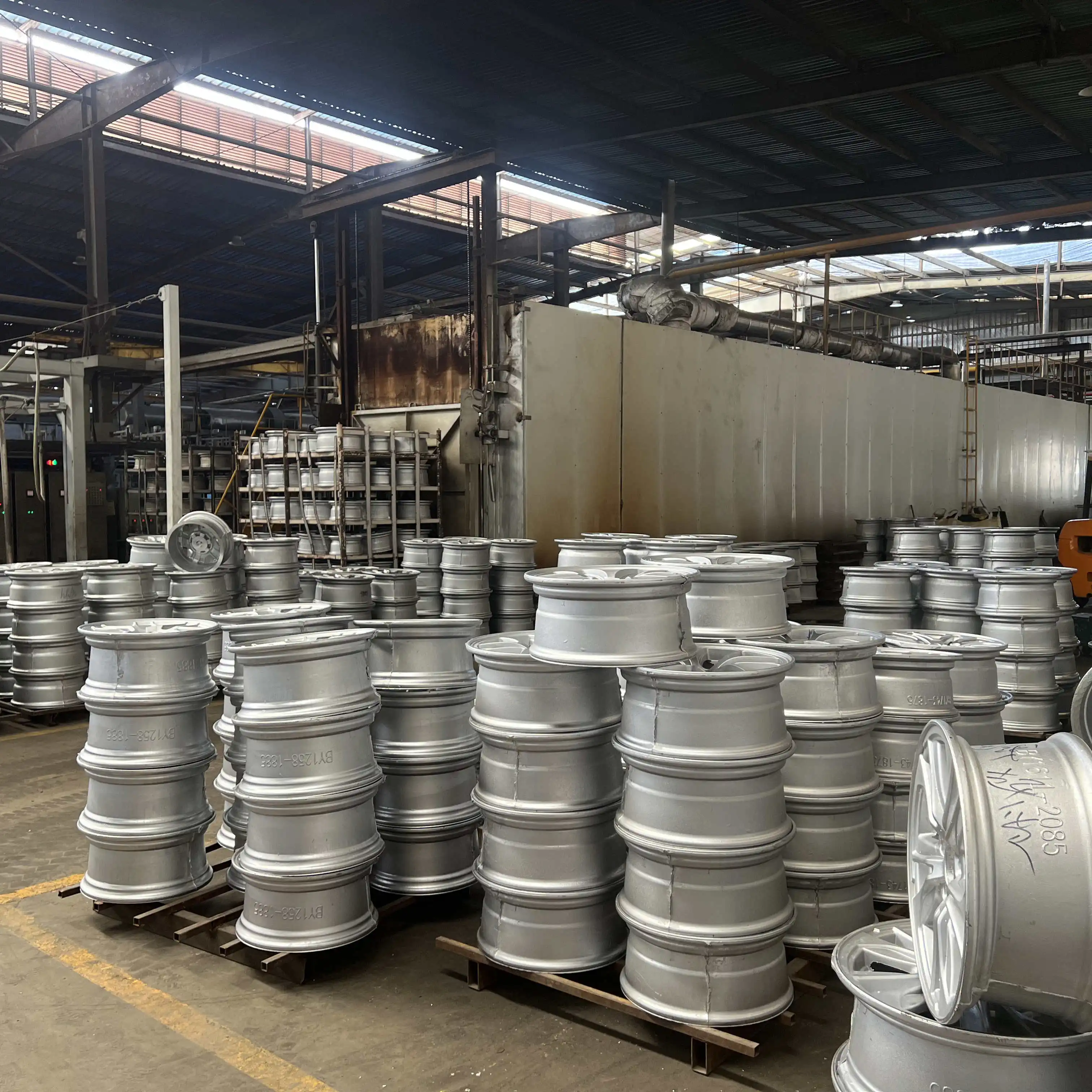 T6061 Chinese Factory Aluminum Customized Forged Alloy Rim Wheels for Personal Use