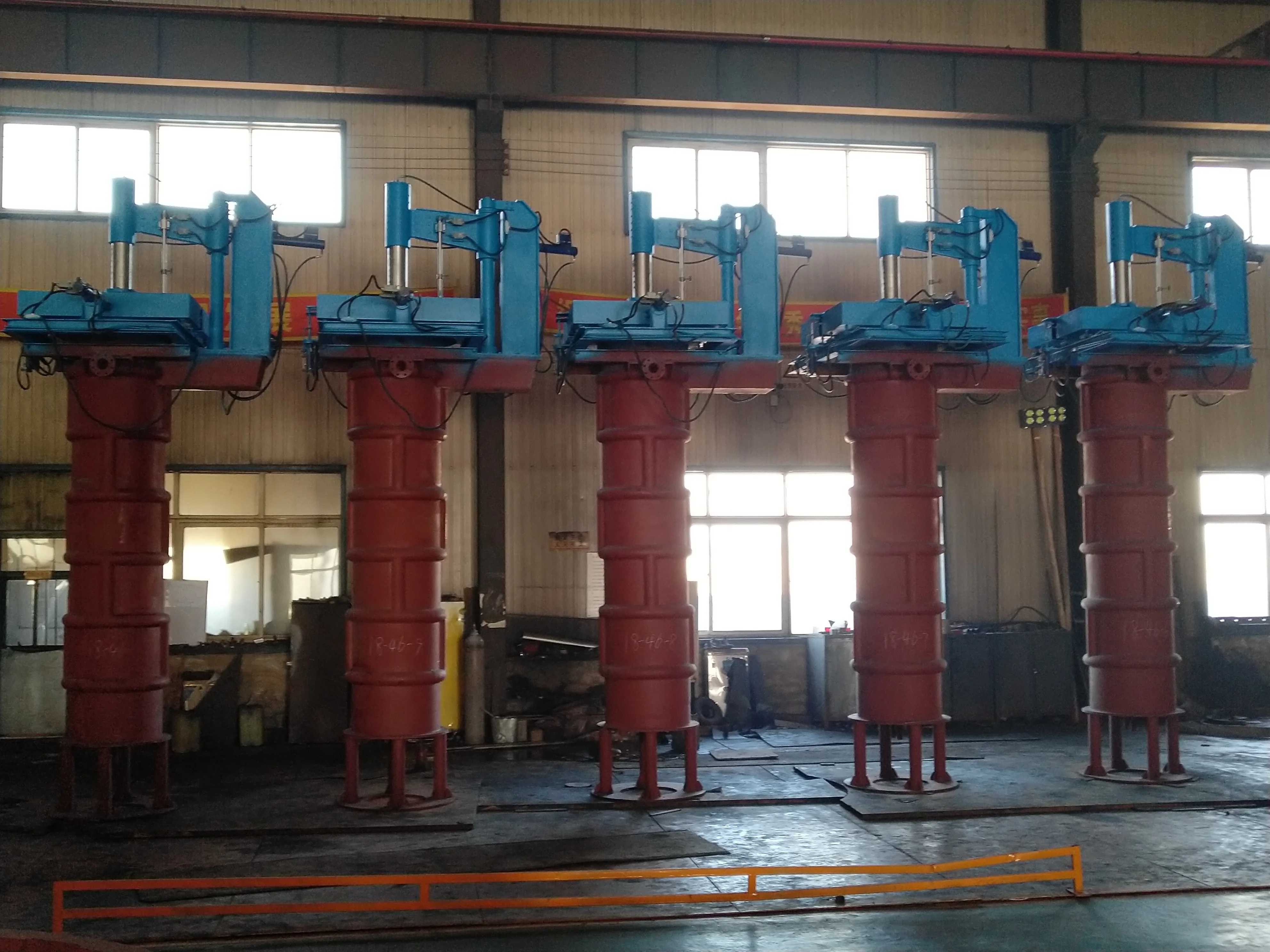 Oil extractor 200l supercritical CO2 extraction machine