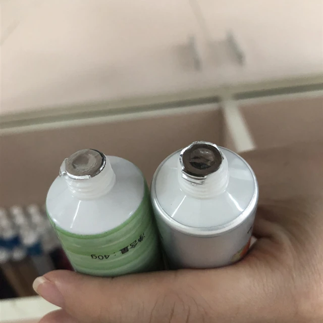 Automatic Vertical Plastic Tube Shoulder Injection Machine