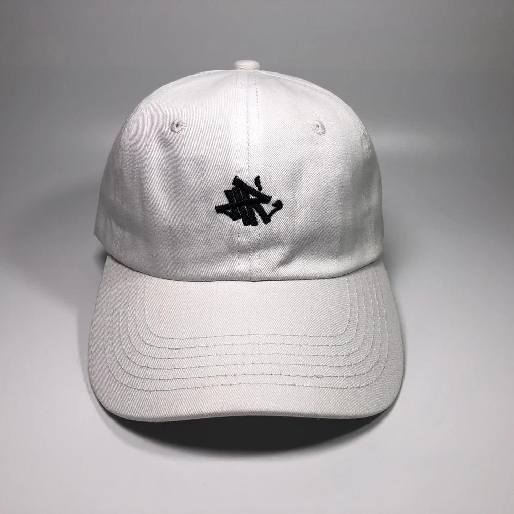 Adults summer cotton dad hats custom embroidery logo Premium solid color baseball gorras Fashion curved bill white cap for women