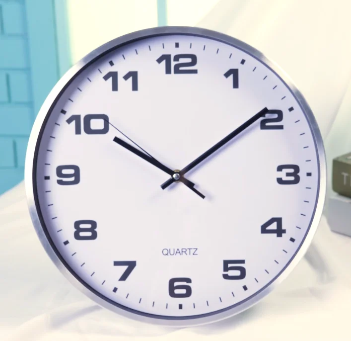 European hotsale office decoration aluminum wall clock