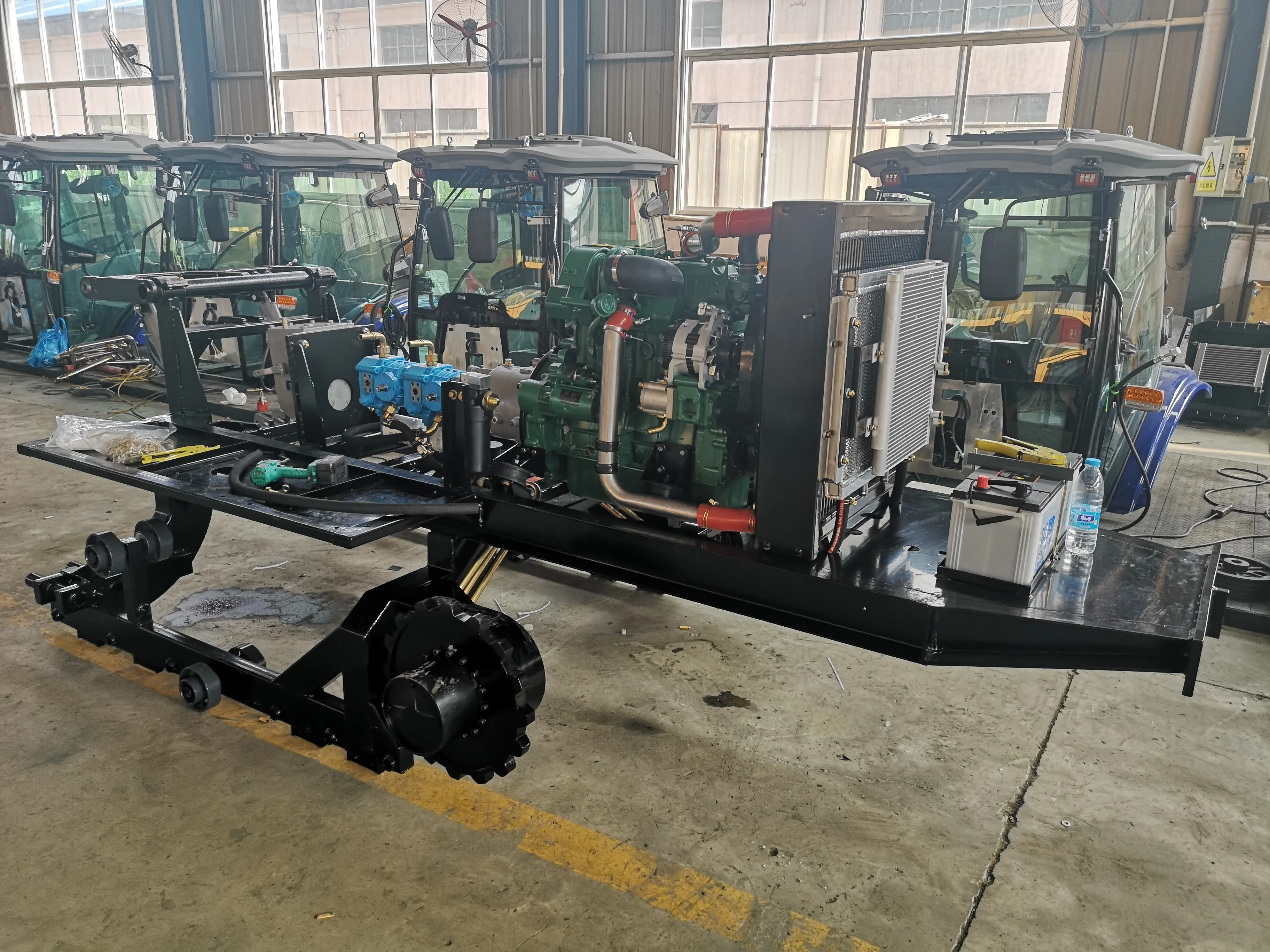 Farm cultivator rotary tiller agricultural mini crawler tractor with fully hydraulic system for sale in china