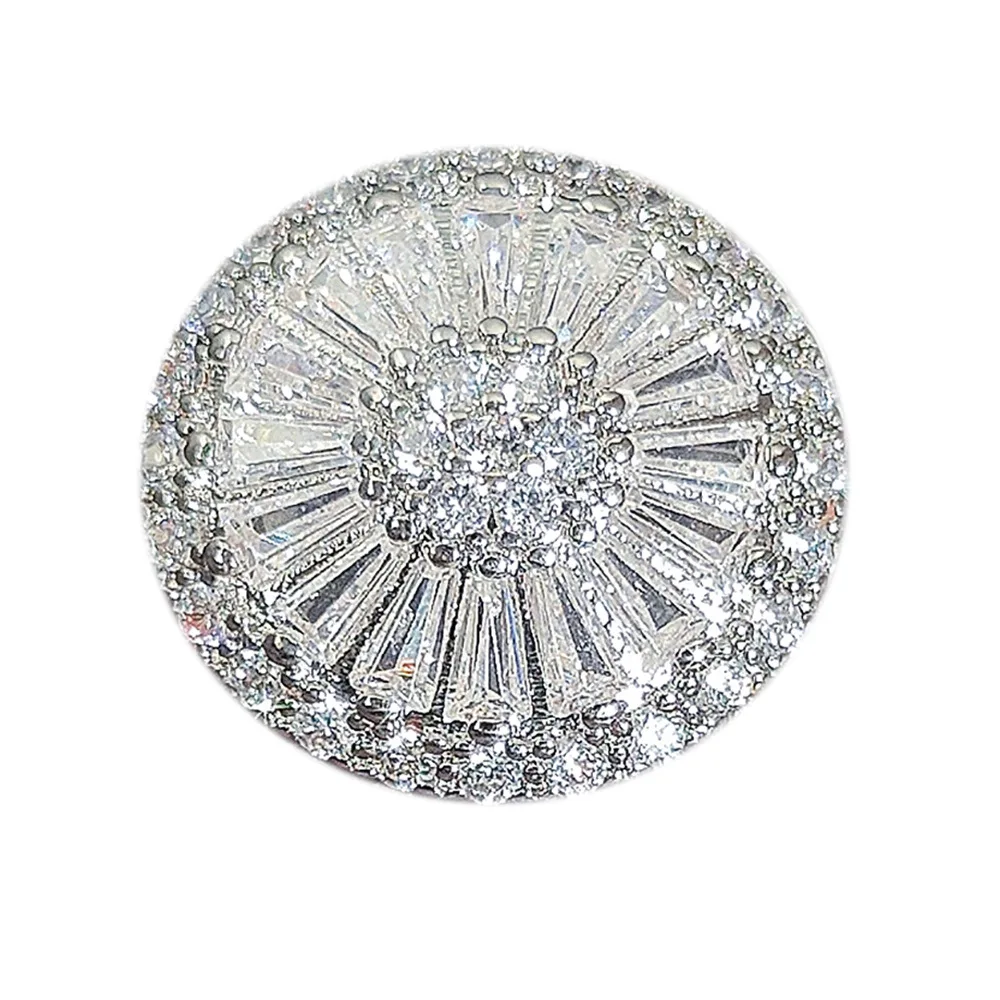 Stylish And Beautiful Gold-plated Ring Copper Zircon Artificial Stone Ring Super Flash