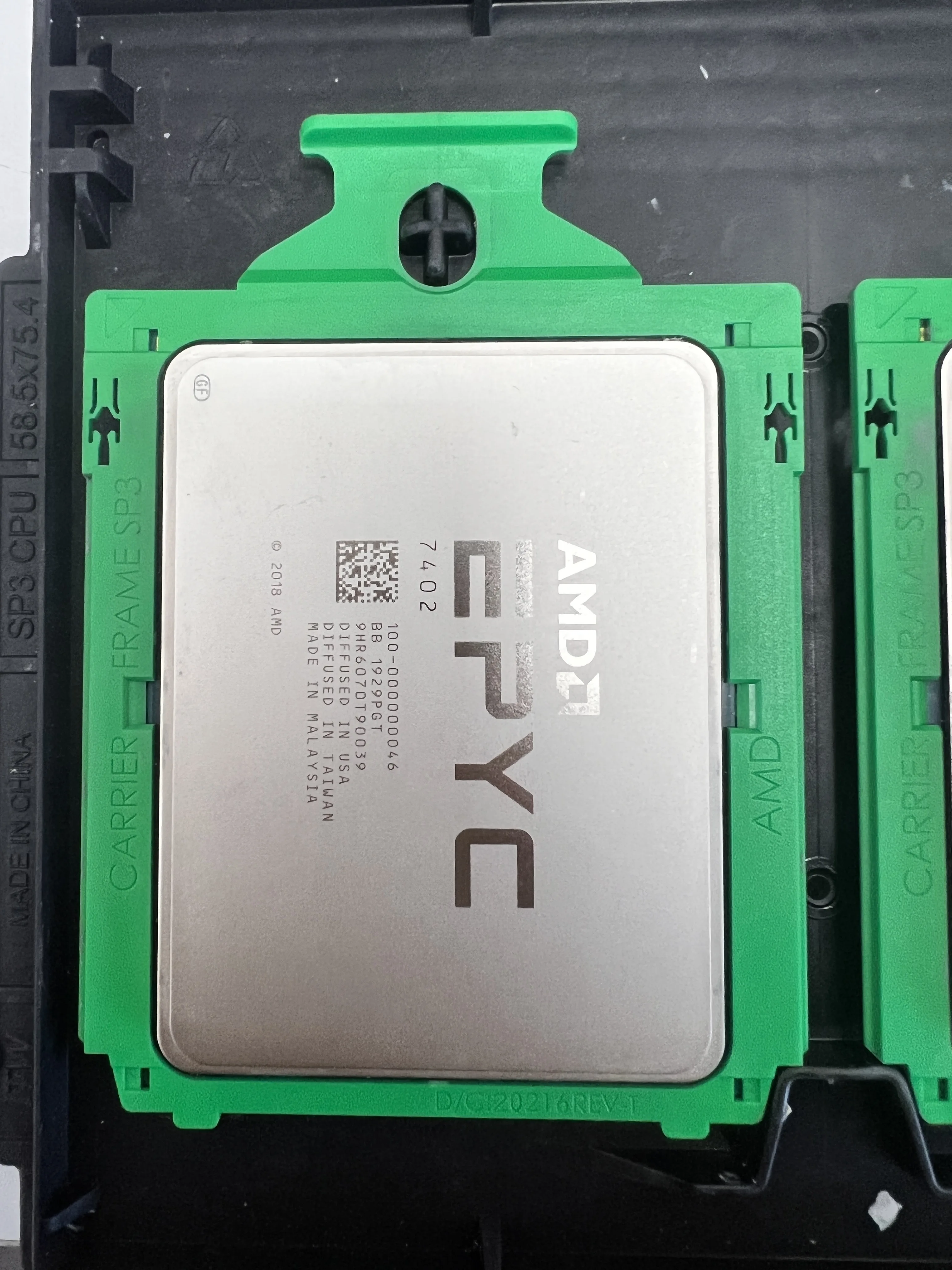 Wholesale Competitive Pricing For AMD EPYC 7532 2.40GHZ 32 Cores Socket SP3 Unlocked CPU Workstation Server Processor CPU