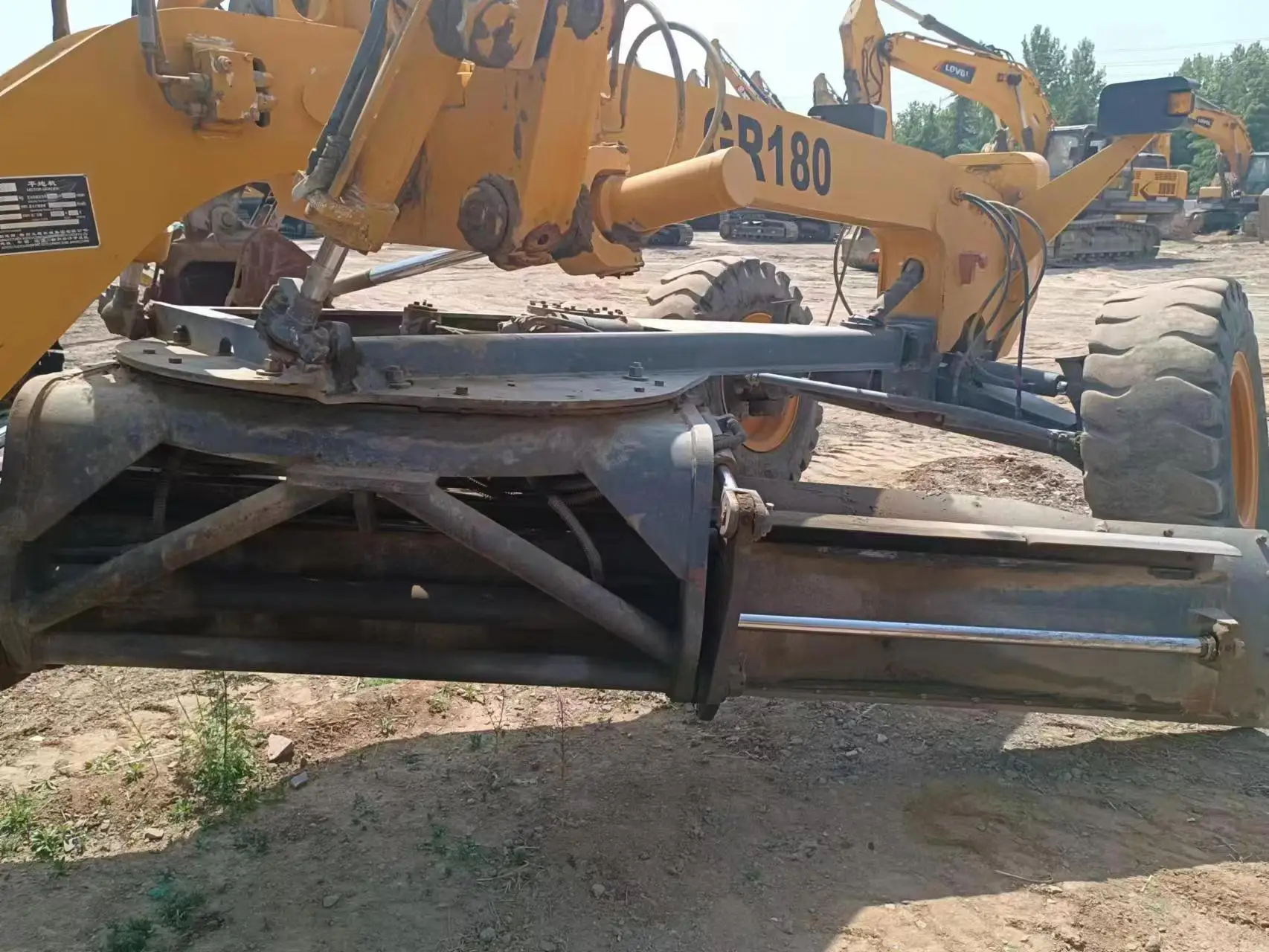 secondhand grader GR180 GOOD GRADER