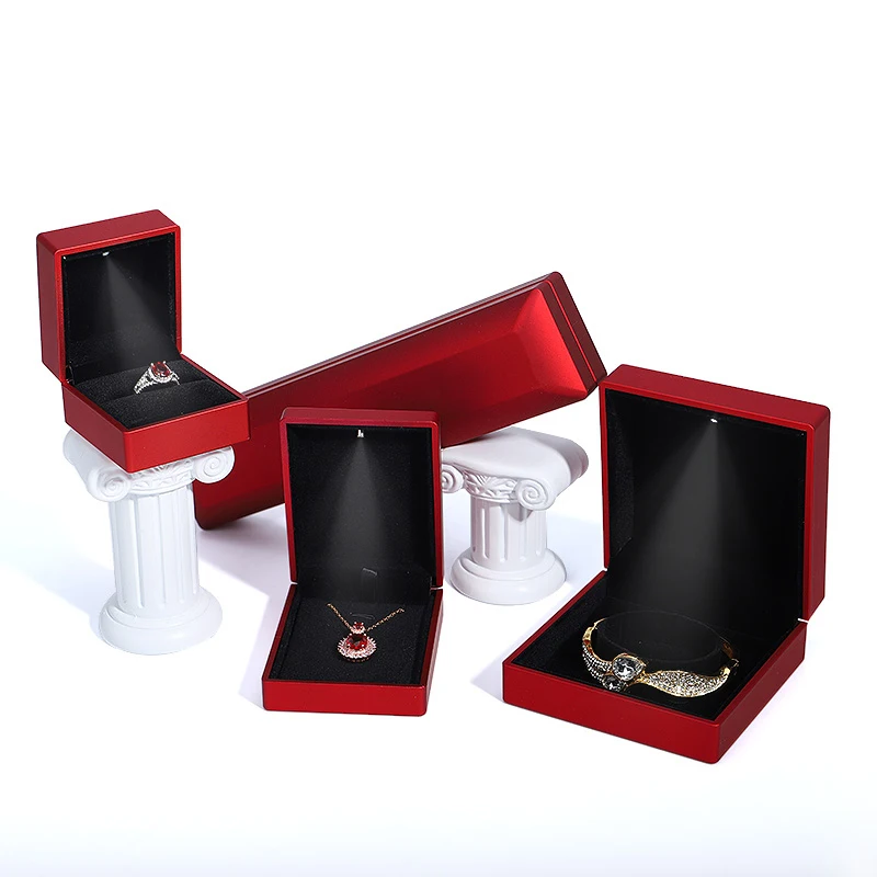 Hanhong factory wholesale custom logo jewelry velvet stud earrings necklace bracelet packaging box led ring jewelry box