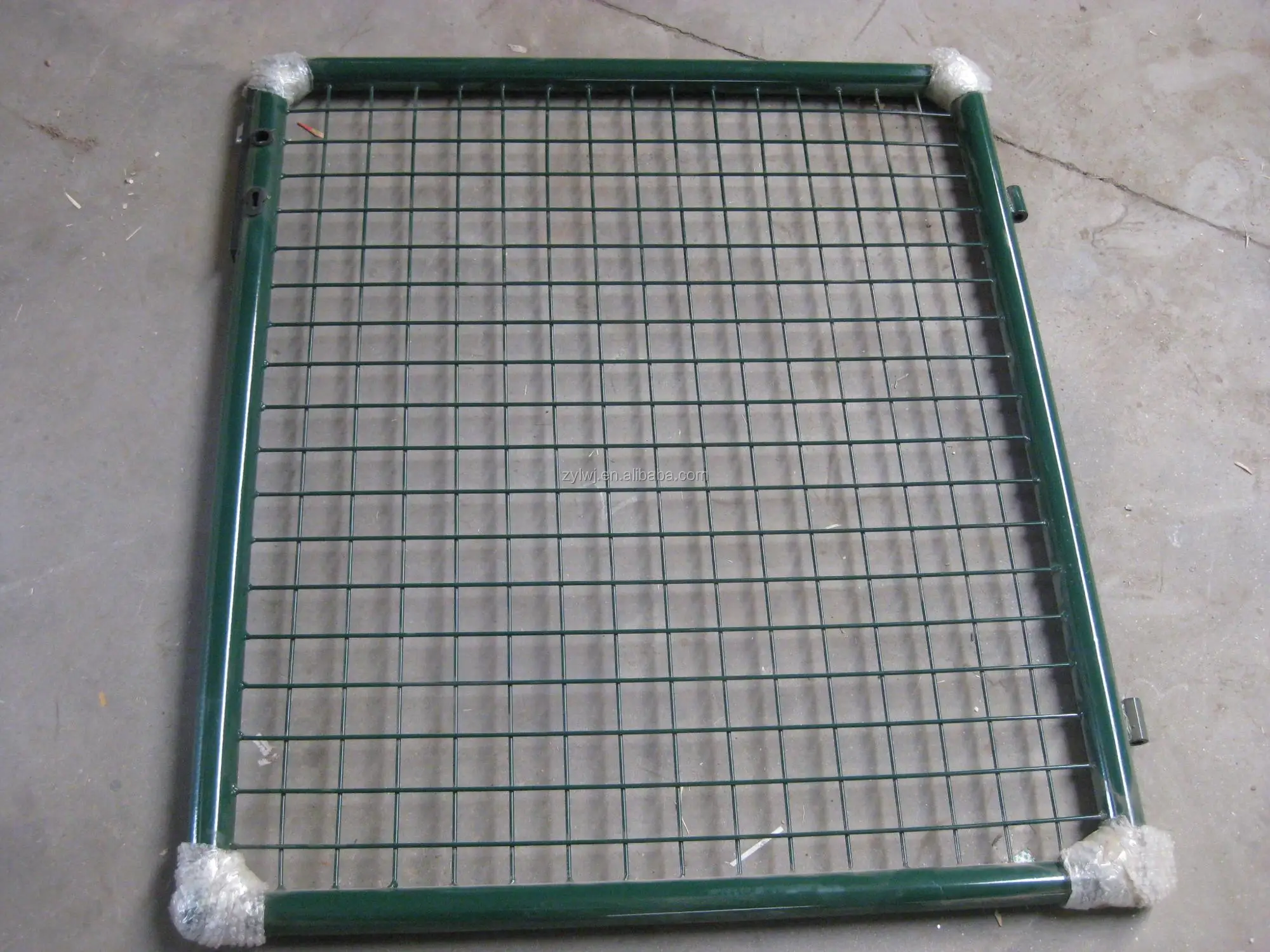 Factory best price garden gate and poles