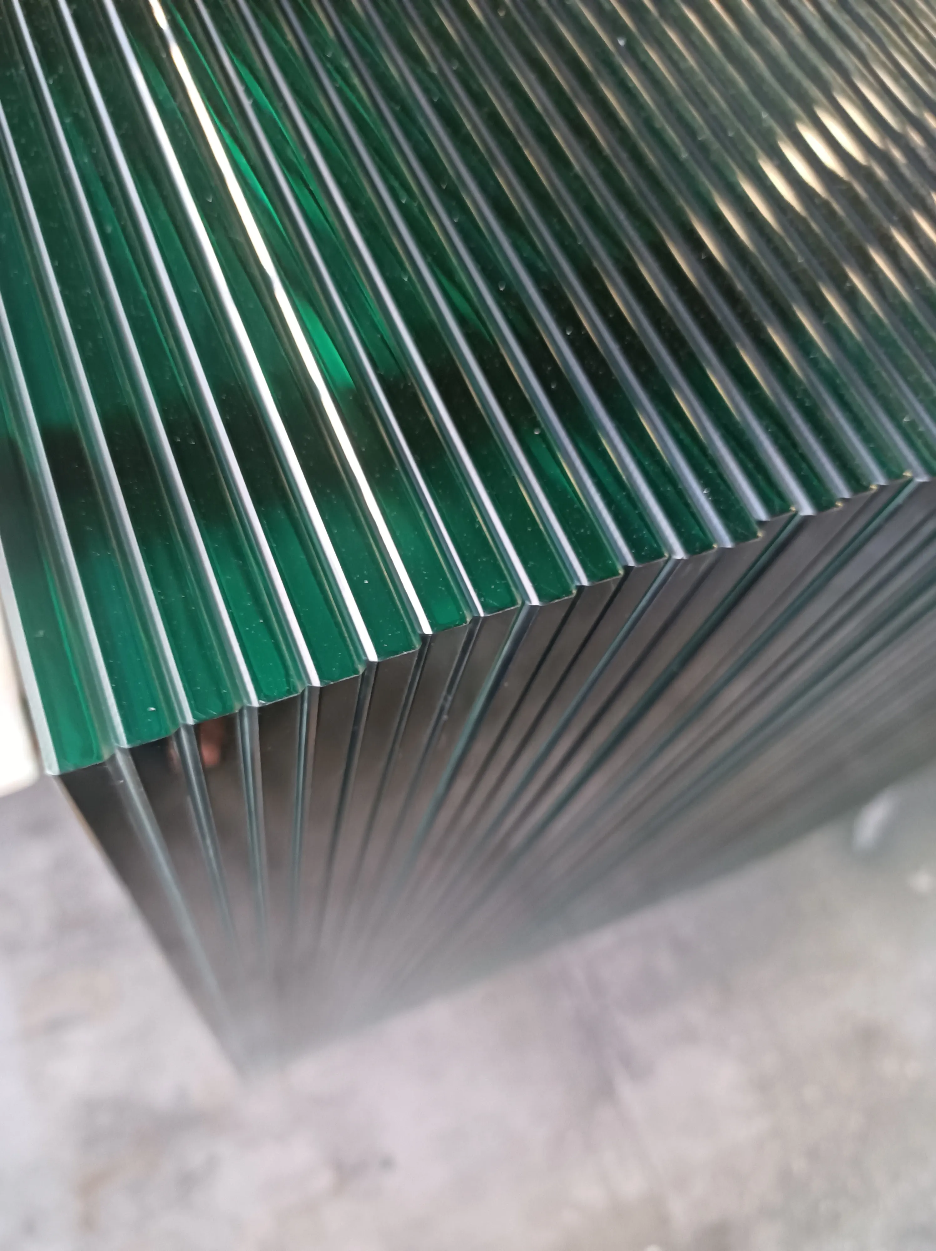 Tempered glass manufacturer from China for building bathroom 4mm 5mm 6mm
