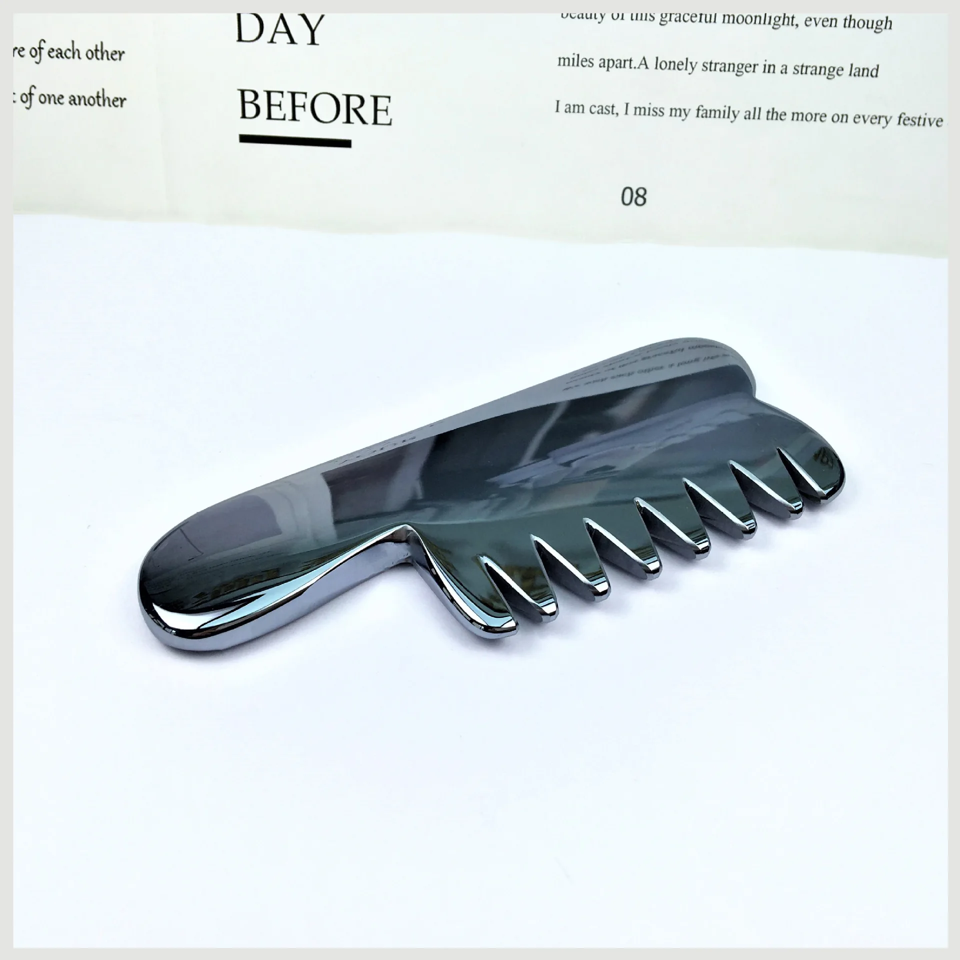 Energy Stone Scraping Hair Comb Natural Terahertz Guasha Stone Scalp Care Massage Tool for Head Massage Trigger Point Treatment