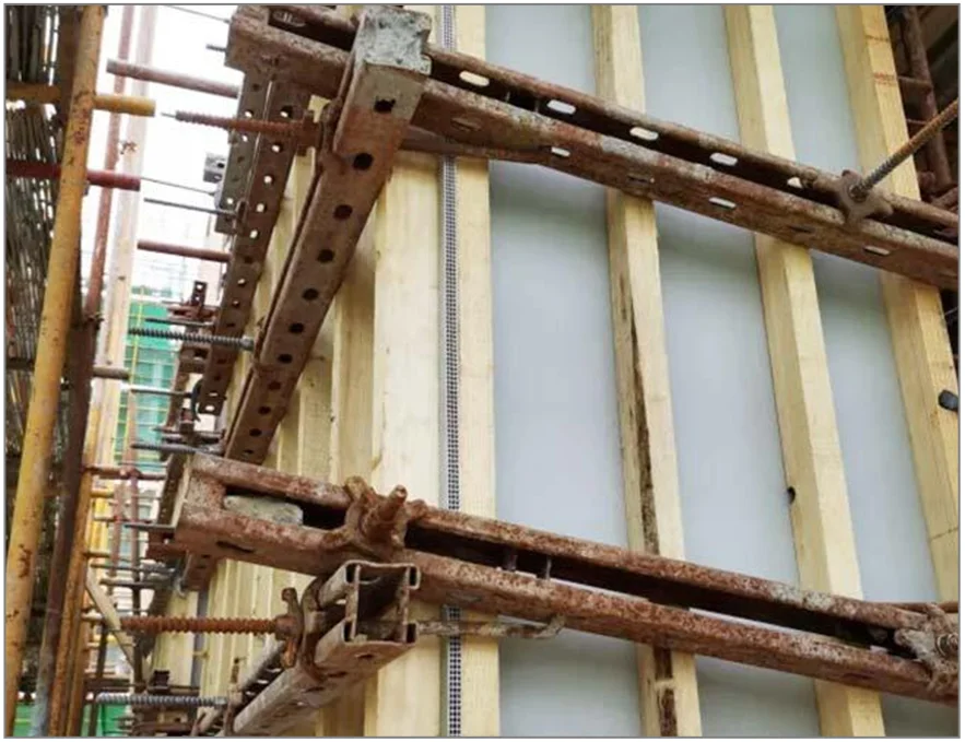 LinyiQueen Durable Waterproof Lightweight Plastic Boards Construction Slab Wall Column PP Hollow Concrete Plastic Formwork