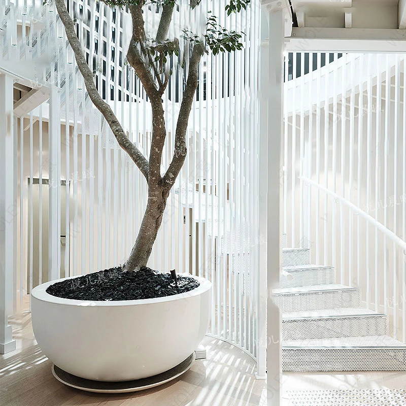 Customizable FRP Giant Flowerpot Garden And Hotel Green Decoration Large Flower Pots & Planters