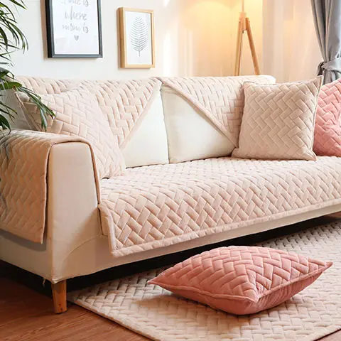 Chinese Factory Crystal Fur Slipcover in Custom Quilting and Embroidery Pattern 3D Printed Exquisite Logo for Iraq