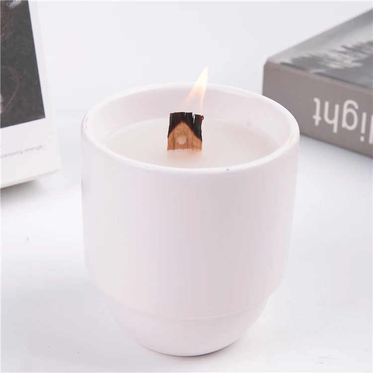 Free Sample Hot selling modern wedding christmas decorative matt candle cup white ceramic candle jars for candle