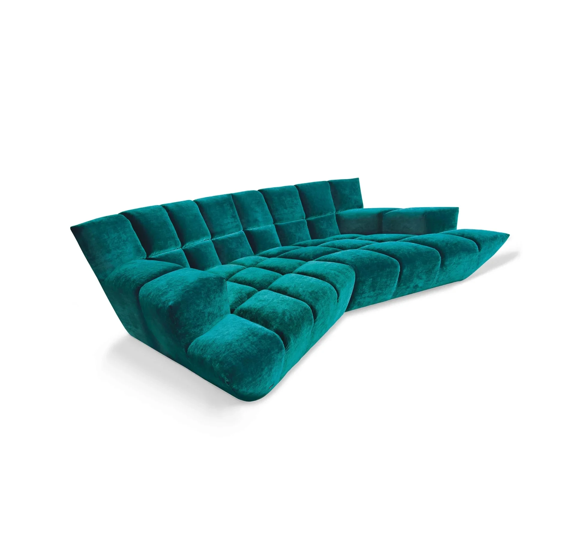 Диван из льняной ткани в современном