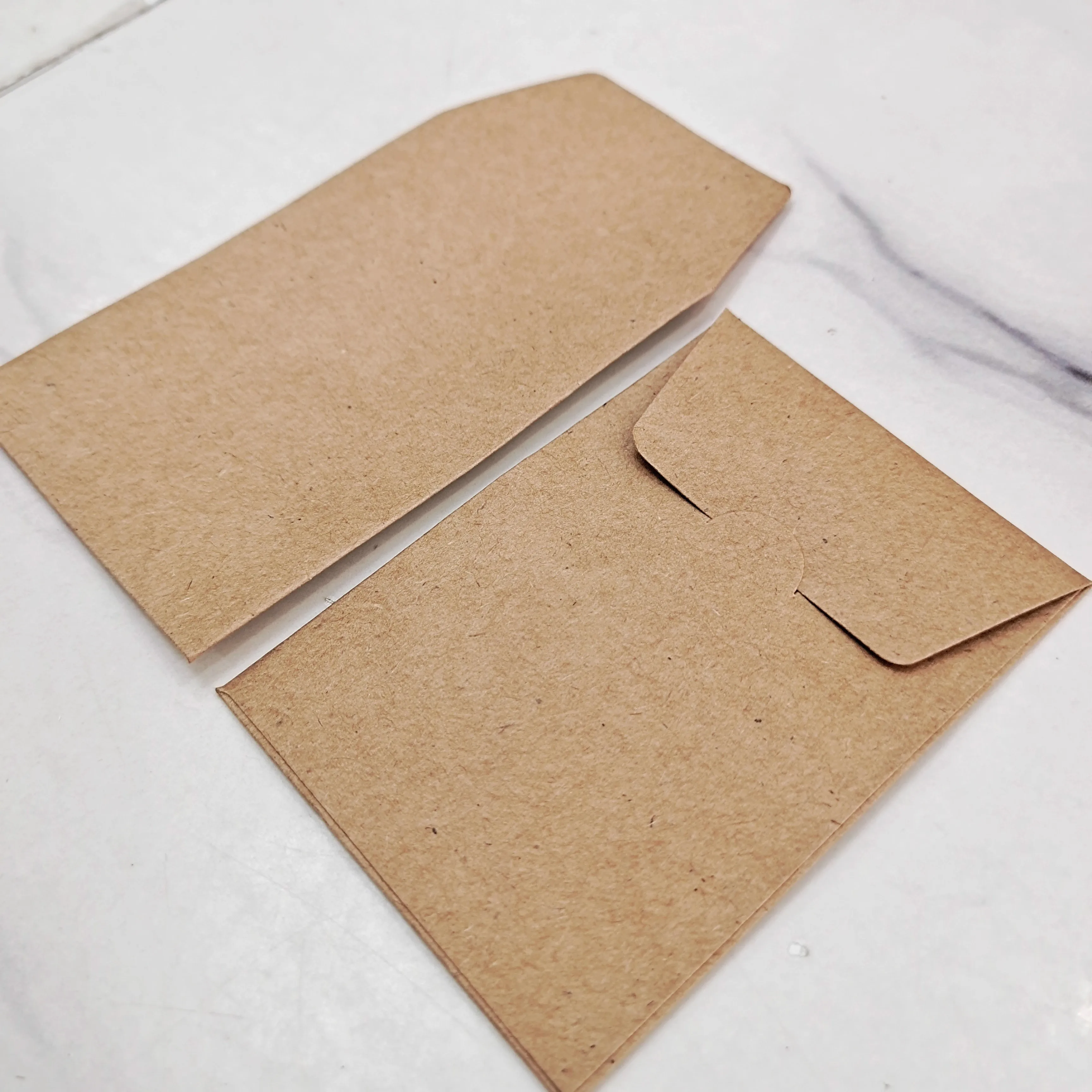 In Stock Hotel Key Card Envelope Credit Card Kraft Paper Box 2.8x3.9 inch Custom Logo Gift Card