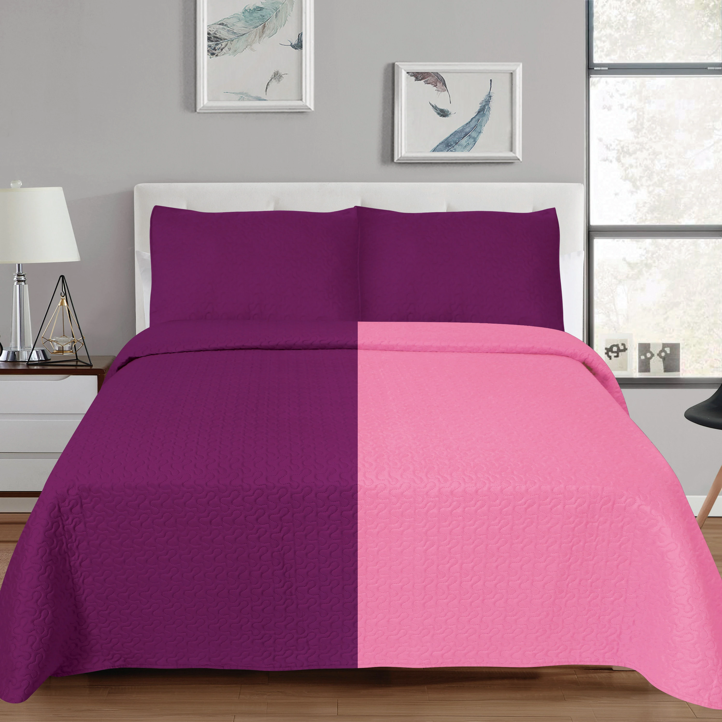 Ultrasonic reversible quilt set with pillow shams lightweight bedspread