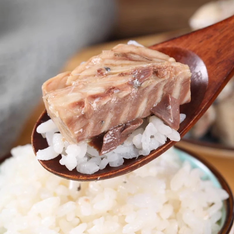 Hot Sale Wholesale Halal Kosher Approved Factory Price Canned Food Canned Fish Canned Mackerel in Brine