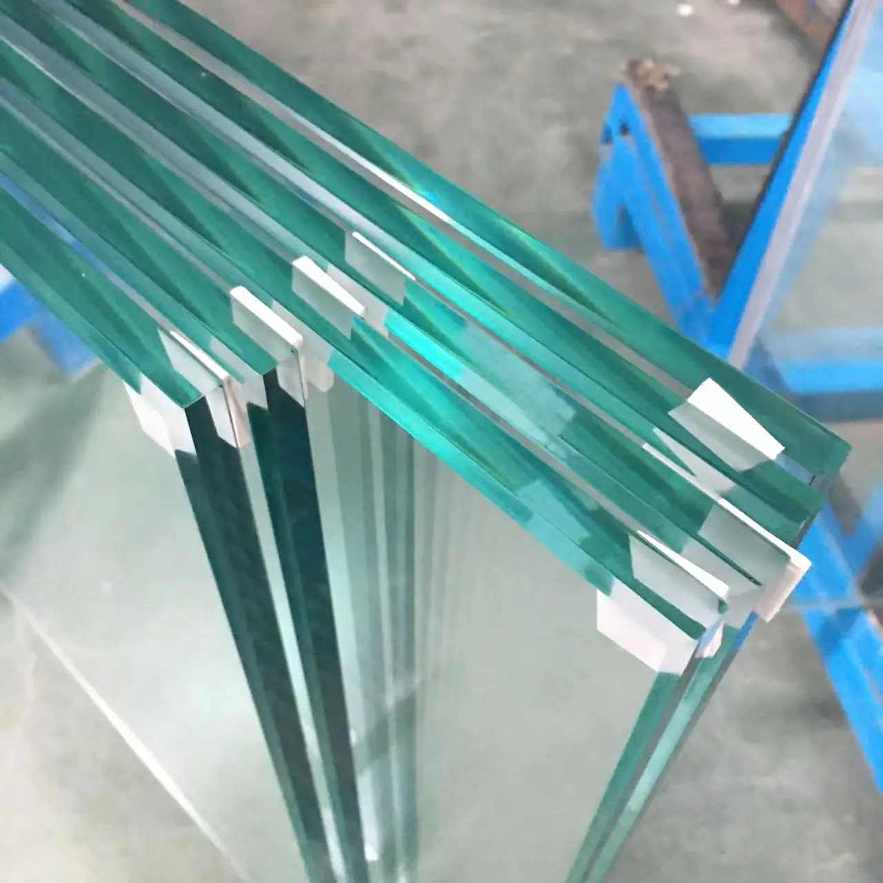 Safety Tempered Laminated Glass 6mm 8mm 10mm 12mm 15mm 19mm Tempered Glass Swimming Pool cover