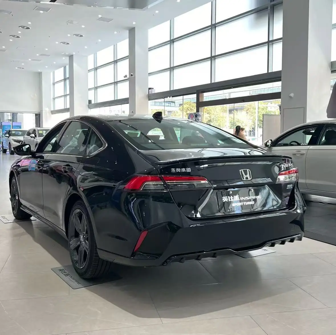 Hondas Inspire Высокое качество турбо бензиновый седан с левым рулевым автоматическим редуктором задняя камера кожаные сиденья R18 шины FWD